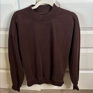 Womens pullover sweatshirt